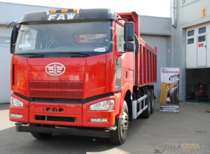 Самосвал FAW CA3250